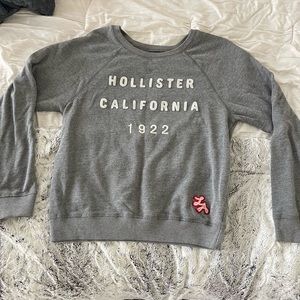 Hollister sweatshirt